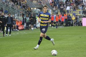 罗体：莱奥尼本愿再留帕尔马一年，如今利物浦介入可能让球员动摇