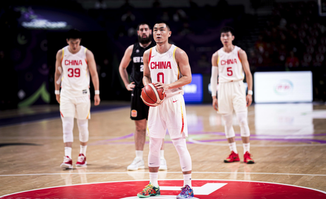 正式官宣！CBA顶级射手完成转会，携手高诗岩，全力冲击前四