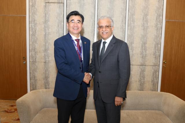 开云体育官网-中国足协主席宋凯参加第35届亚足联代表大会